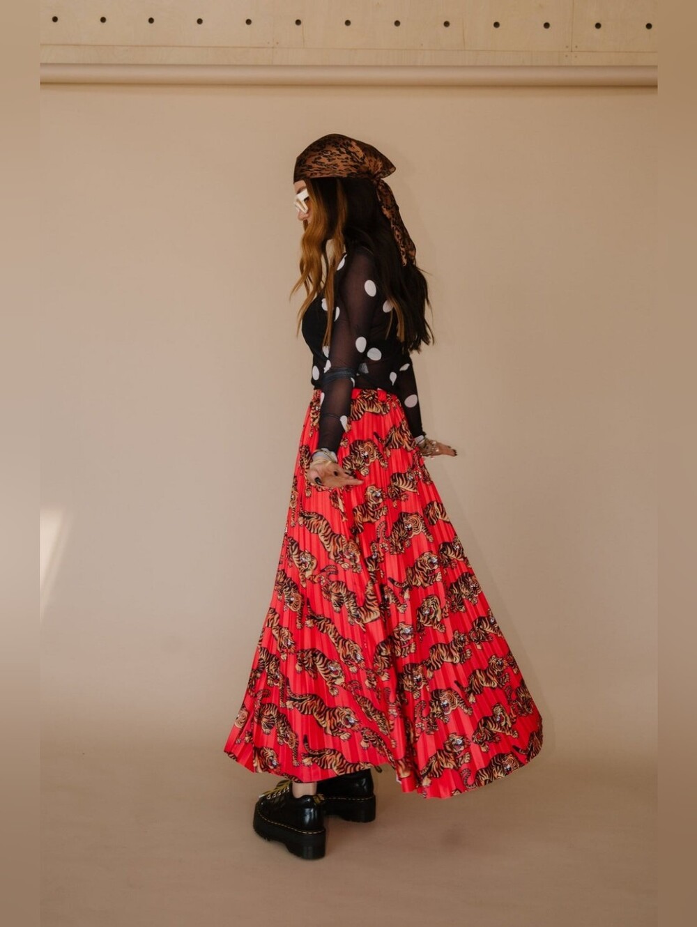 Dressed In LALA Don't Let Them Tame You Pleated Skirt Size Small - Picture 2 of 7